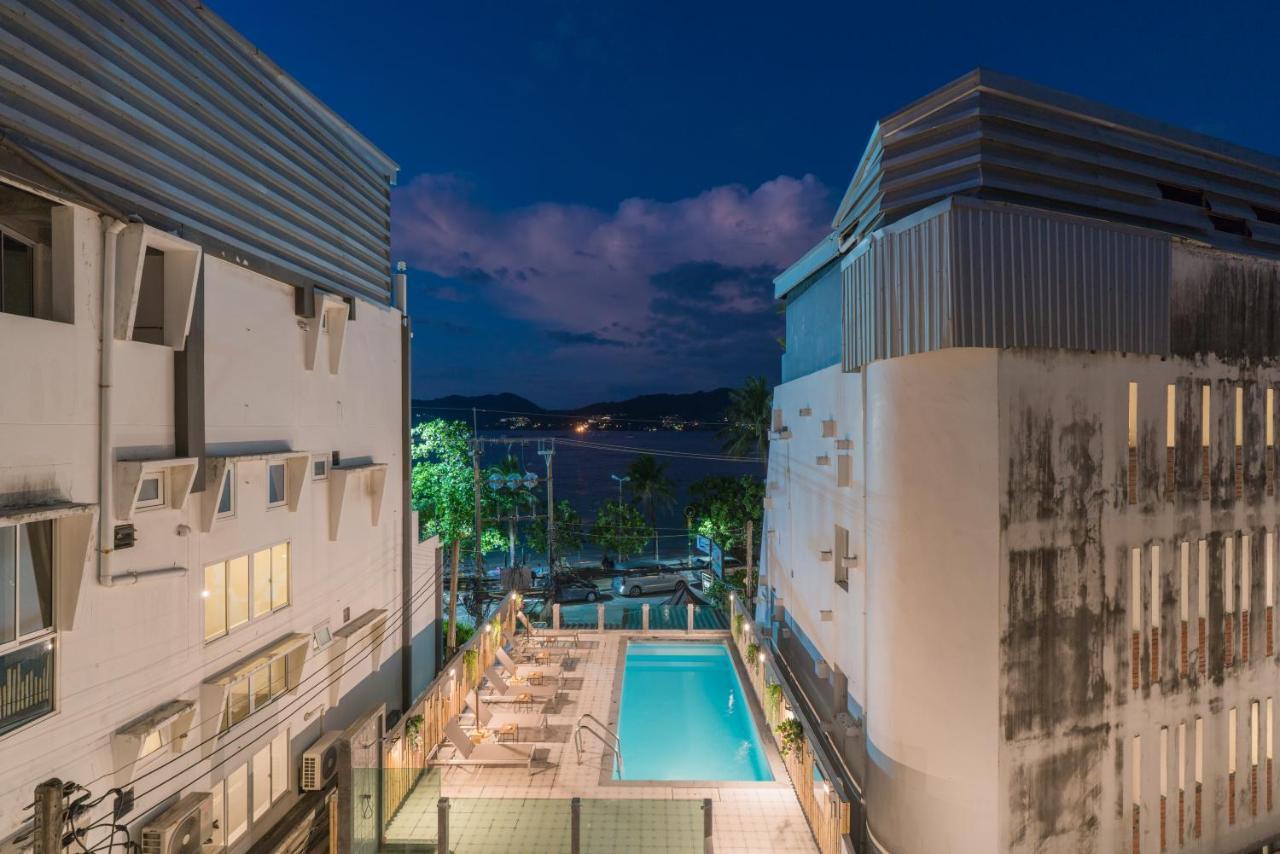 Отель Destination Patong Экстерьер фото